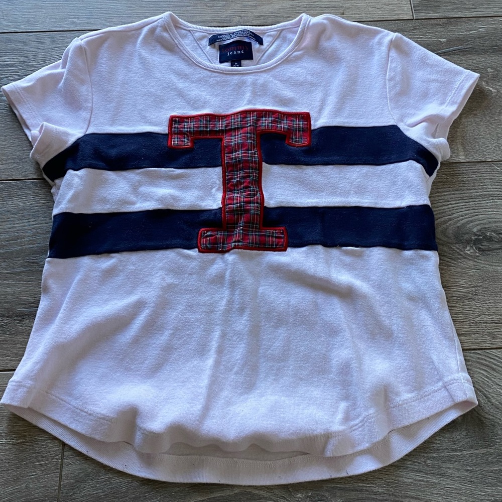 Vintage lt pink Tommy Hilfiger shirt. Sz M